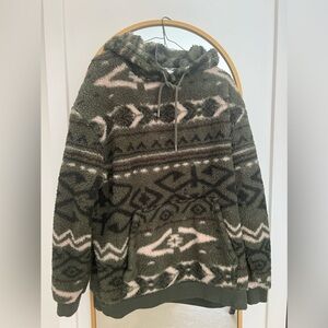 Oversized Casual Hooded Sweatshirt.Suitable For Fall & Winter